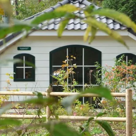Holiday home Korhoen - 6p Heidebungalow Met Bedstee Otterlo